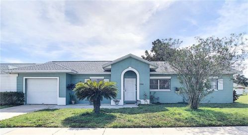 3100 Port Royal Dr, Orlando, FL 32827-5243