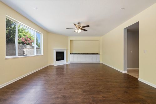 1015 Lucio St, Manteca CA  95336 exterior