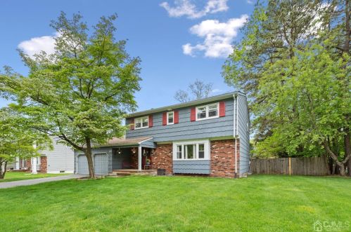20 Timothy Ln, East Brunswick, NJ 08816-4560