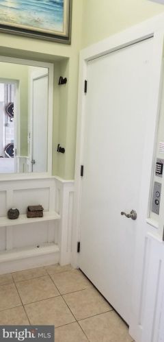 1301 West Ave, Ocean City NJ  08226-3278 exterior