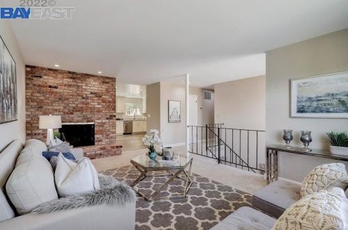 16651 Kildare Rd, San Leandro CA  94578-1215 exterior