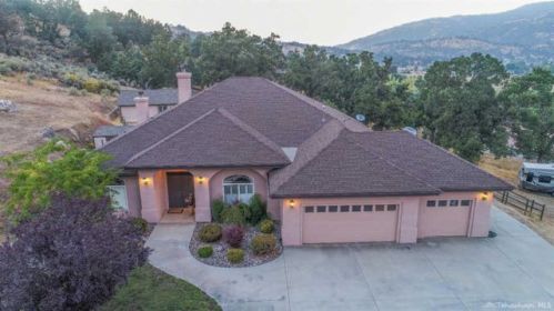 26841 Echo Ct, Tehachapi, CA 93561-8572