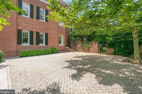 2727 Q St, Washington, DC 20007-3071