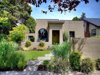 3717 Verde St, Tacoma, WA 98407-4827
