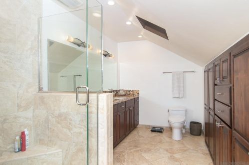 2911 Curlew St, San Diego CA 92103-3933 exterior