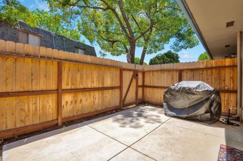 2344 Turner Rd, Lodi CA  95242-2168 exterior