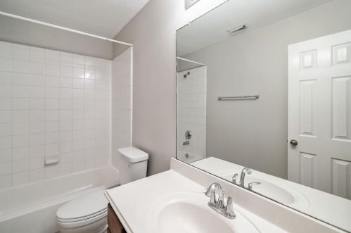 1030 Bahia Vis Dr, Richmond TX  77406-2850 exterior