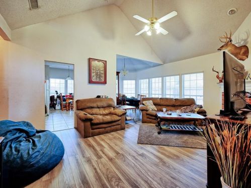 2216 Nettle Dr, Plano TX  75025-2138 exterior