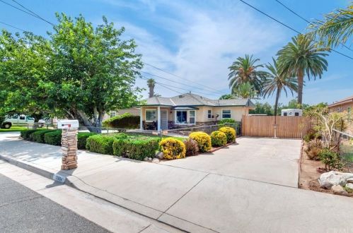 10884 Campbell Ave, Riverside, CA 92505-2440