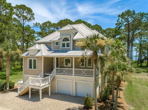 200 Gramercy Plantation Blvd, Saint George Island FL  32328-3640 exterior