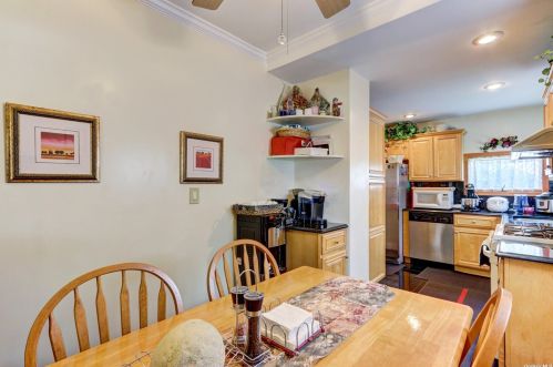 90 Mckee St, Floral Park NY  11001-1618 exterior