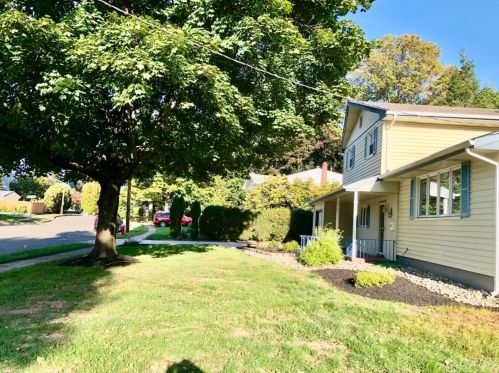 103 Okeefe Ln, South Plainfield, NJ 07080-1631