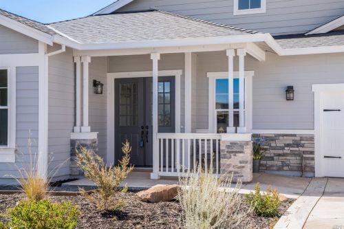 3828 Sedgemoore Dr, Santa Rosa, CA 95404-7619