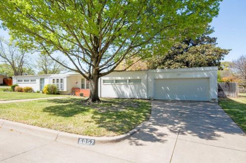 6057 Wonder Dr, Fort Worth, TX 76133-3647