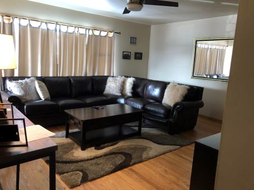 5402 Dexter Ave, Milwaukee, WI 53209-5042