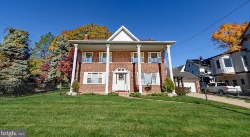 556 Leverington Ave, Philadelphia PA 19128-3314 exterior