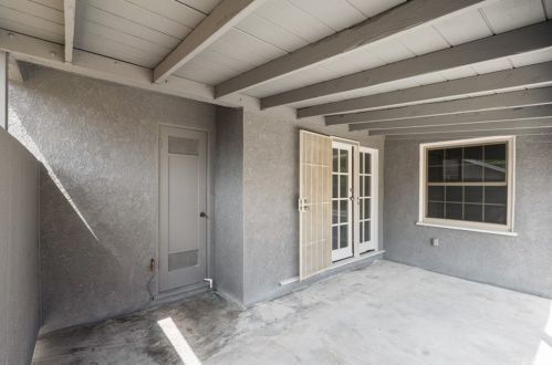 802 Avenue, Lancaster CA 93536 exterior