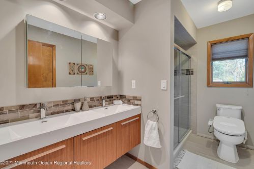 1808 Murray Dr, Belmar NJ  07719-9512 exterior