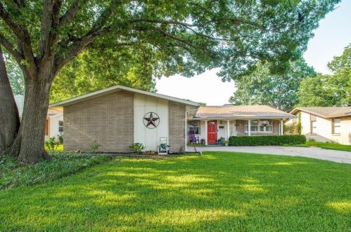 909 Forreston Dr, Richardson TX  75080-4002 exterior