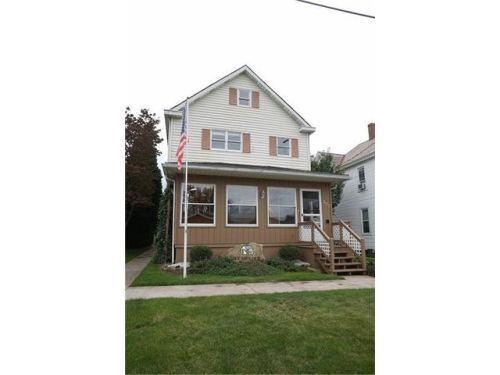307 Pine St, Zelienople, PA 16063-1821