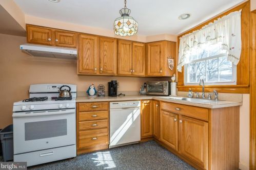 434 Hoover Rd, Prospectville PA  19002-3409 exterior