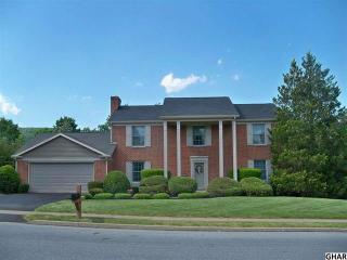 4120 Wimbledon Dr, Harrisburg, PA 17112-1037