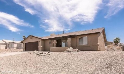 918 Joshua Tree Dr, Lake Havasu City, AZ 86404-1630