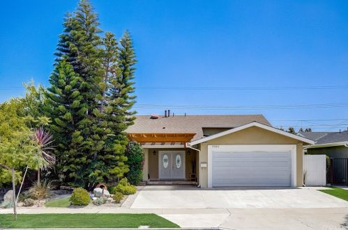 5082 Marion Ave, Cypress, CA 90630-4425