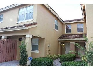 12609 54th Ct, Hollywood, FL 33027-5483