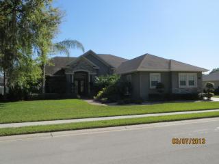 6882 Lacy Dr, Lakeland, FL 33813-5659