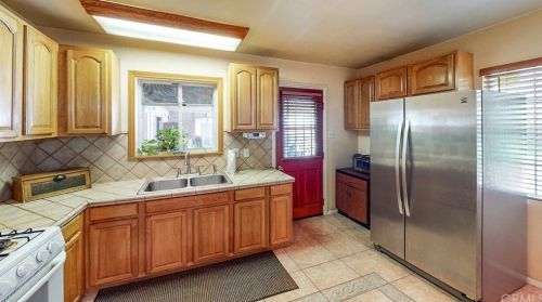 9233 Myron St, Pico Rivera CA  90660-5246 exterior