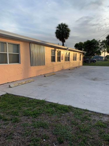 1564 28th St, West Palm Beach FL  33404-4065 exterior