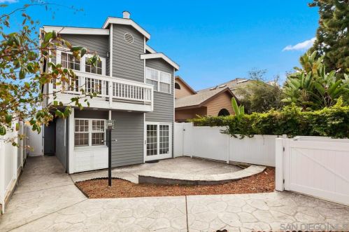 247 B Ave, San Diego, CA 92118-1954