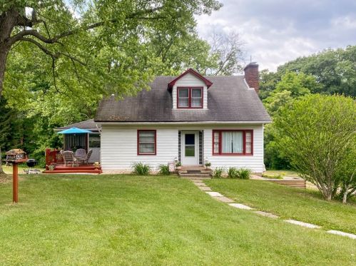 145 Stuber Rd, New Brighton, PA 15066-3345