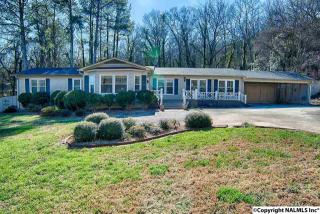 1018 Bayfield Dr, Huntsville, AL 35802-1102