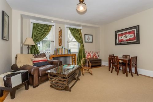 118 Messinger St, Canton MA  02021-3947 exterior