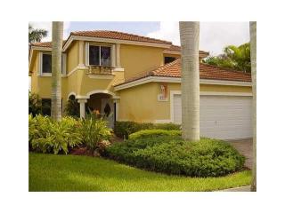 9121 157th Avenue Rd, Miami, FL 33196-5866
