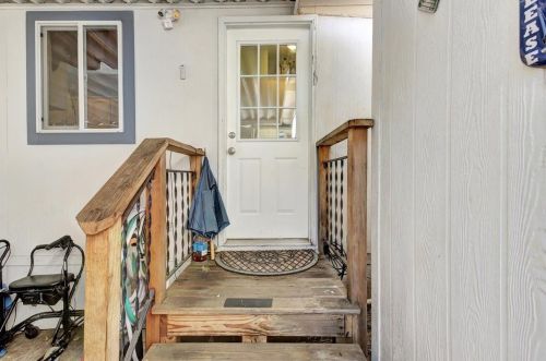 10 Wendy Cir, Grass Valley CA  95945-7037 exterior