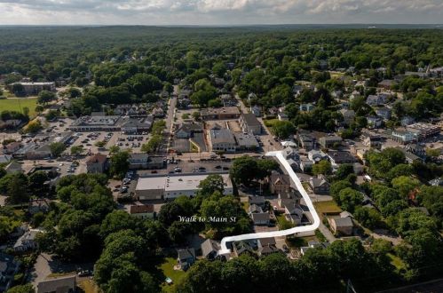 18 Lincoln St, Warwick RI  02818-3603 exterior
