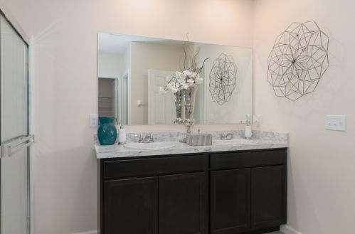 135 Essex Dr, Fort Pierce FL 34946-1229 exterior