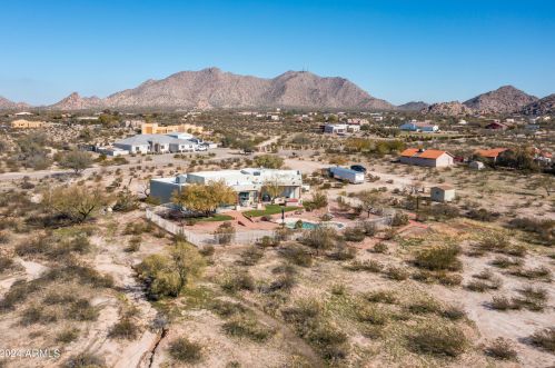 12379 Waverly Dr, Casa Grande AZ  85194-6801 exterior