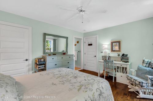 50 Ocean Ave, Monmouth Hills NJ  07732-1410 exterior