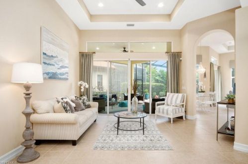 6501 Caldecott Dr, Naples FL  34113-3196 exterior