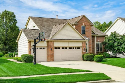 5746 Braymoore Dr, Galena, OH 43021-8005