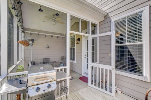 160 Fair Sailing Rd, Mount Pleasant SC  29466-8158 exterior