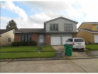 3717 Red Cedar Ln, Harvey, LA 70058-1606