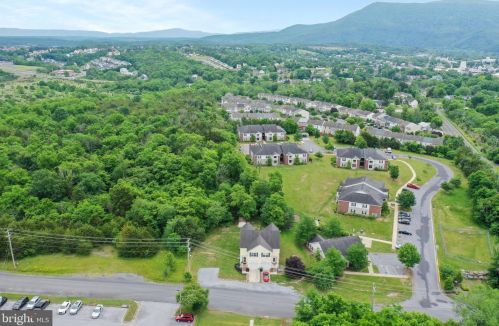 828 Colley Block Rd, Strasburg VA  22657-2103 exterior