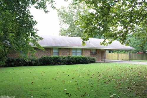 10 Black Rd, Conway, AR 72032-9266