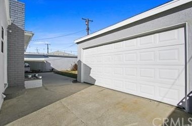 4835 122nd St, Hawthorne CA  90250-3507 exterior