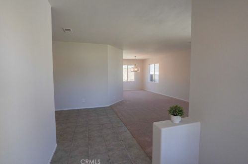 42333 Ridge View Dr, Lancaster CA 93536-7382 exterior